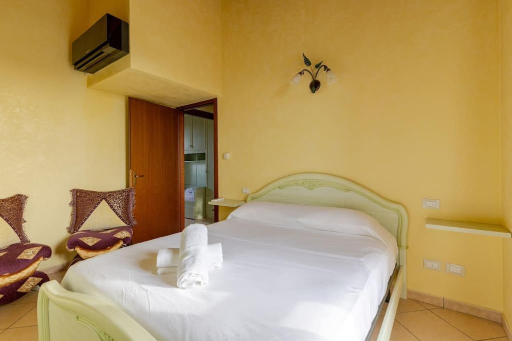 Elegance Apartment Ancient Rovere Σιρμιόνε Εξωτερικό φωτογραφία