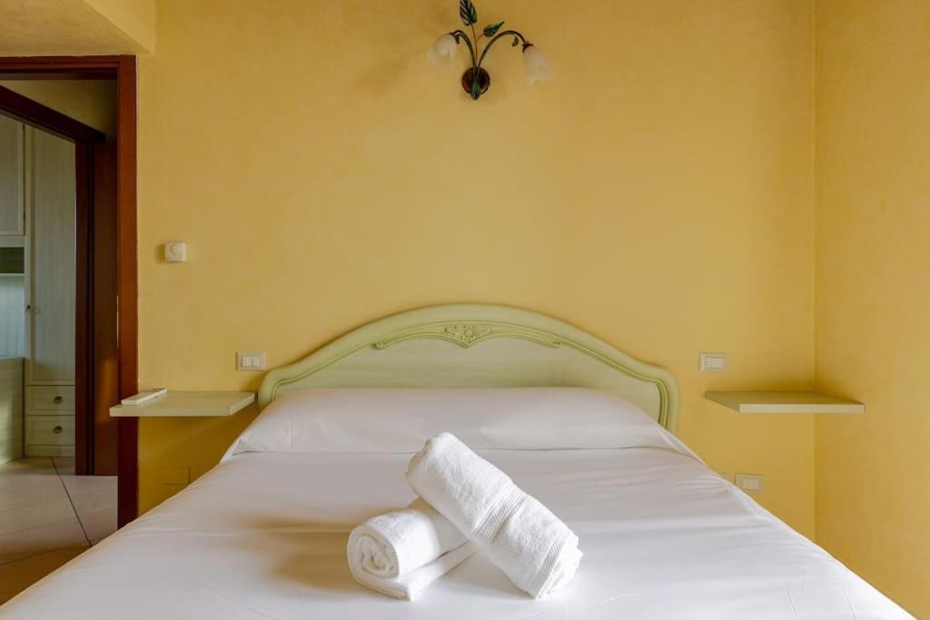 Elegance Apartment Ancient Rovere Σιρμιόνε Εξωτερικό φωτογραφία